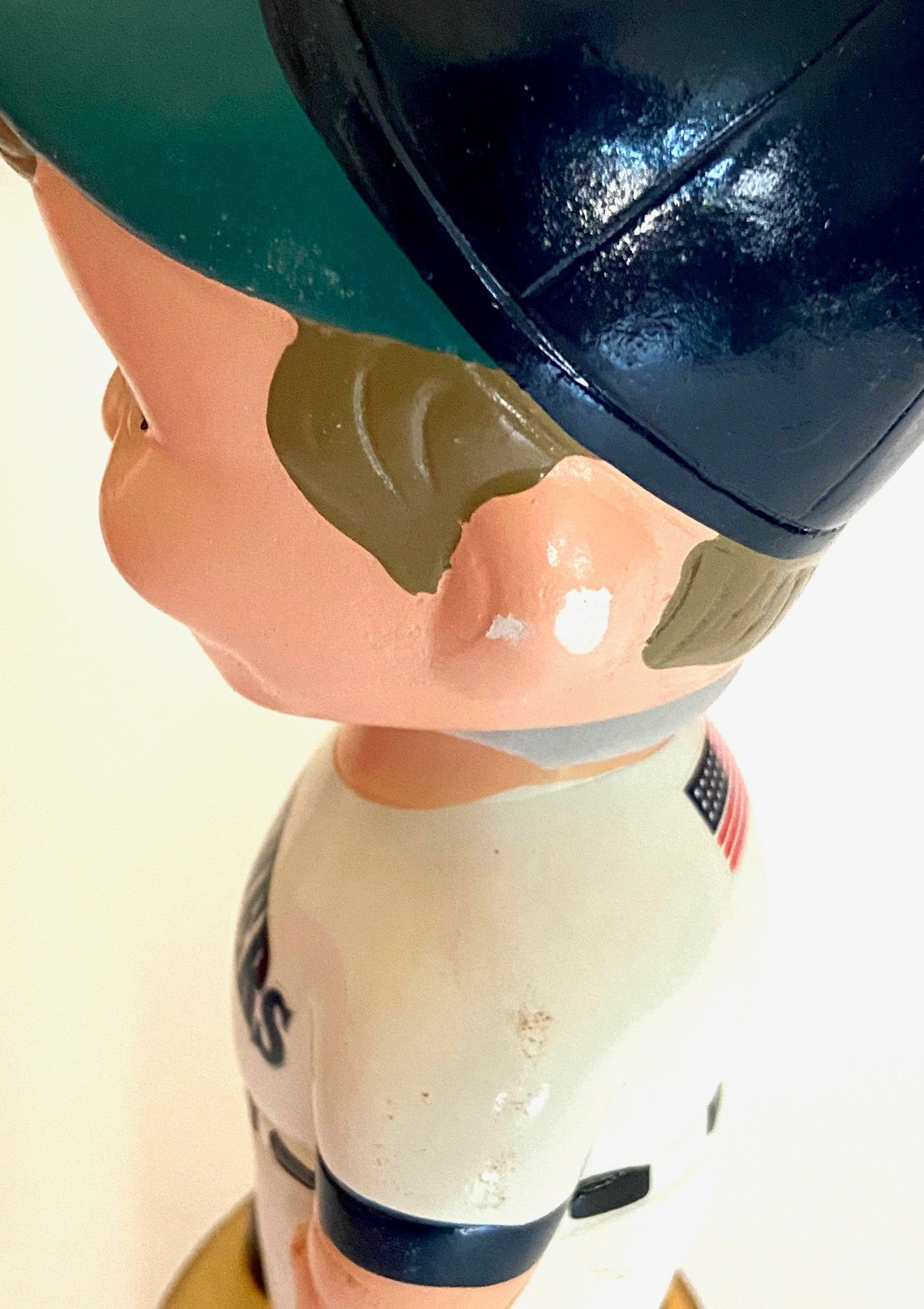 Seattle Mariners 2002 MLB "Boy" NOS Bobblehead w/Blemishes