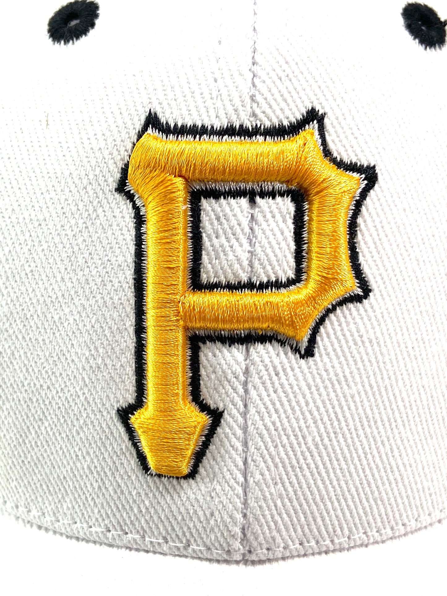 Pittsburgh Pirates MLB Vintage Black Trim Cotton NOS Ball Cap