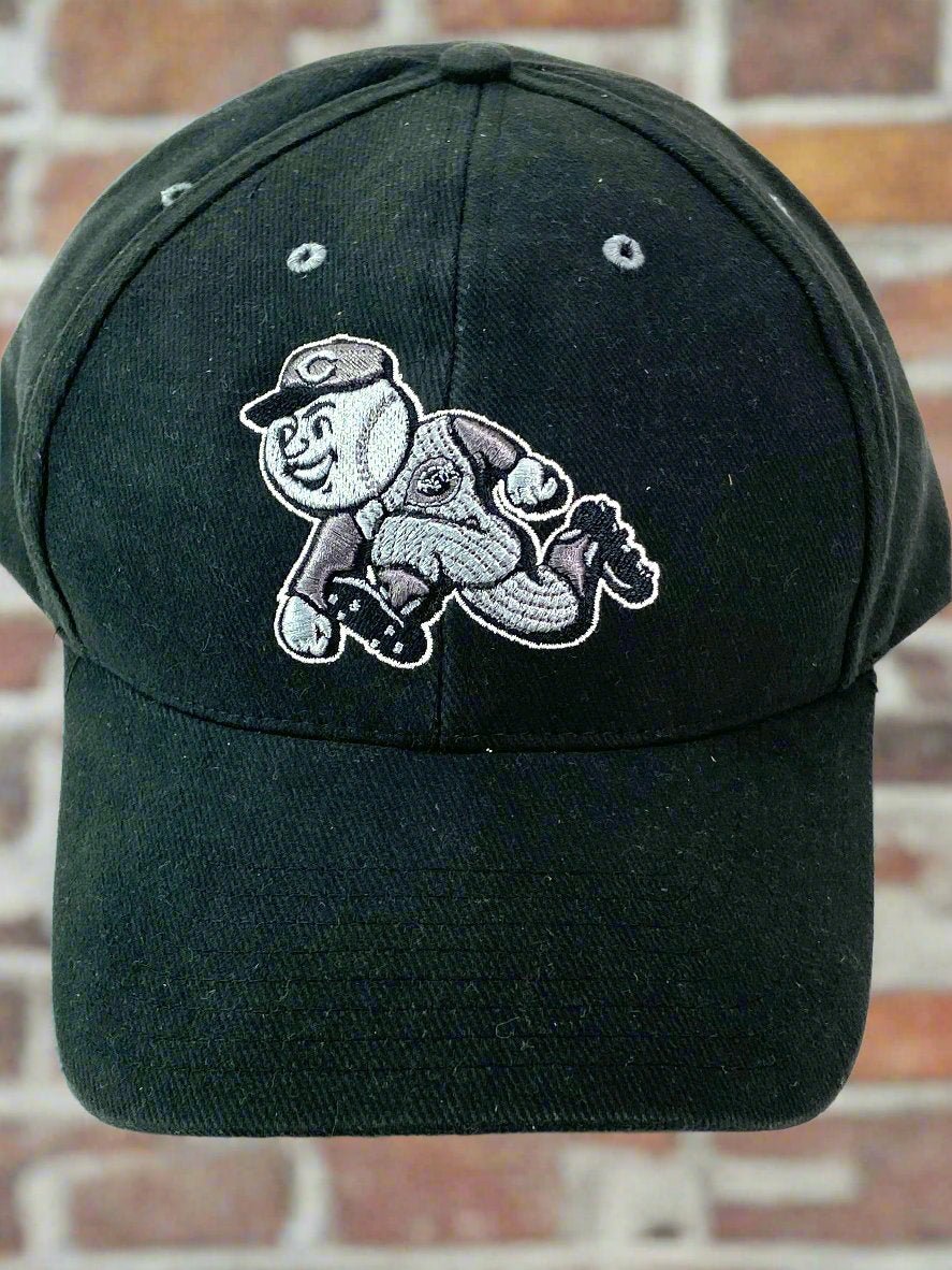 Cincinnati Reds Vintage MLB Black Alternate Logo NOS Cap