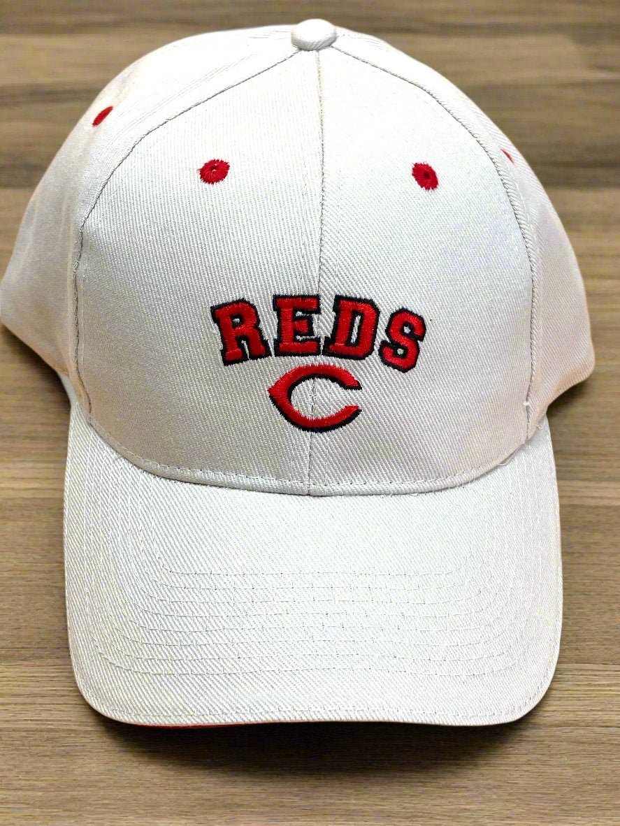 Cincinnati Reds Vintage MLB White "Block Reds" NOS Cap