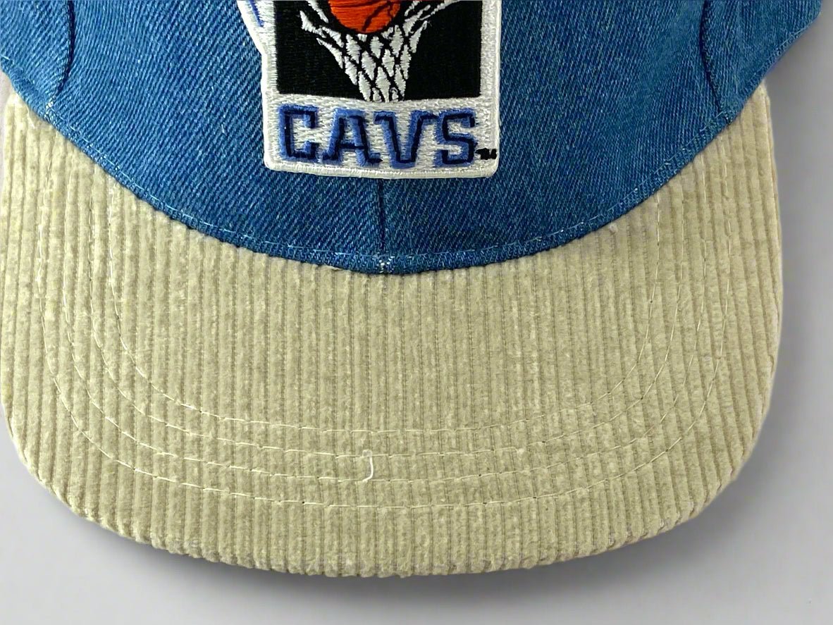 Cleveland Cavaliers Vintage NBA Eastern Conference Old Logo Blue NOS Juvenile Hat