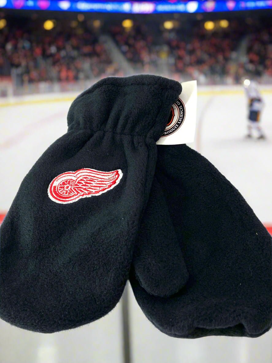 Detroit Red Wings Vintage NHL Adult Fleece NOS Mittens