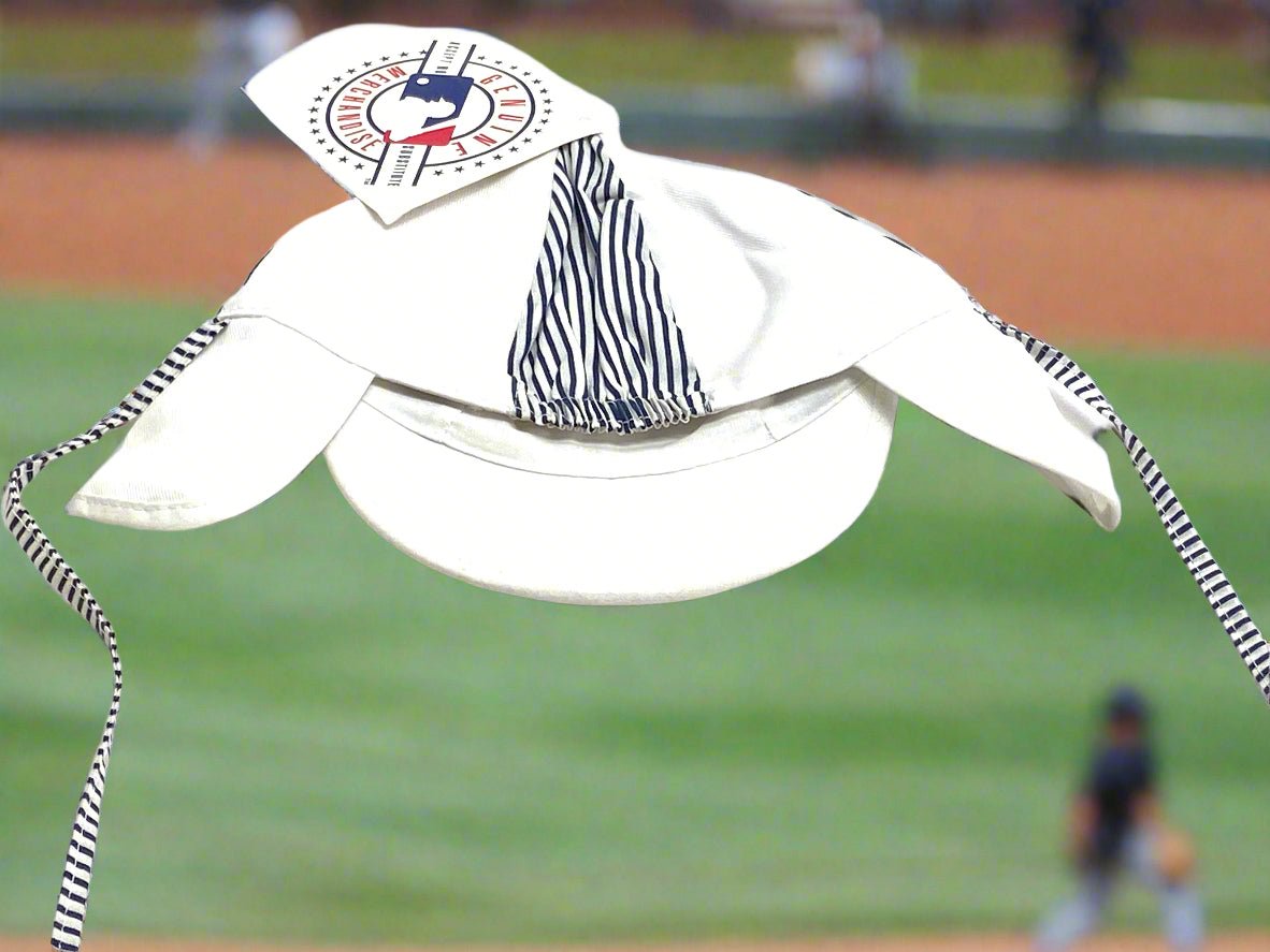 Detroit Tigers Vintage MLB Infant NOS Hat With Ties