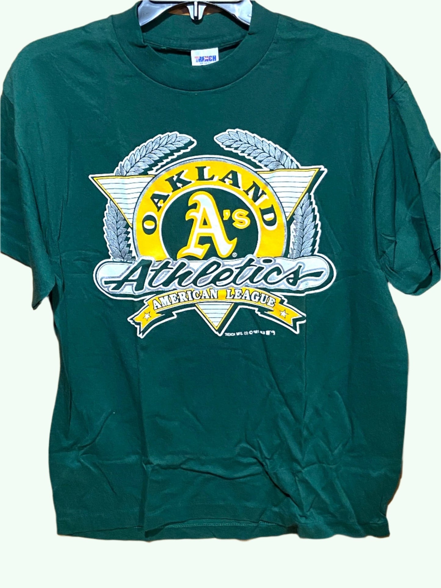 Oakland Athletics 1991 MLB Team Color Logo NOS T-Shirt