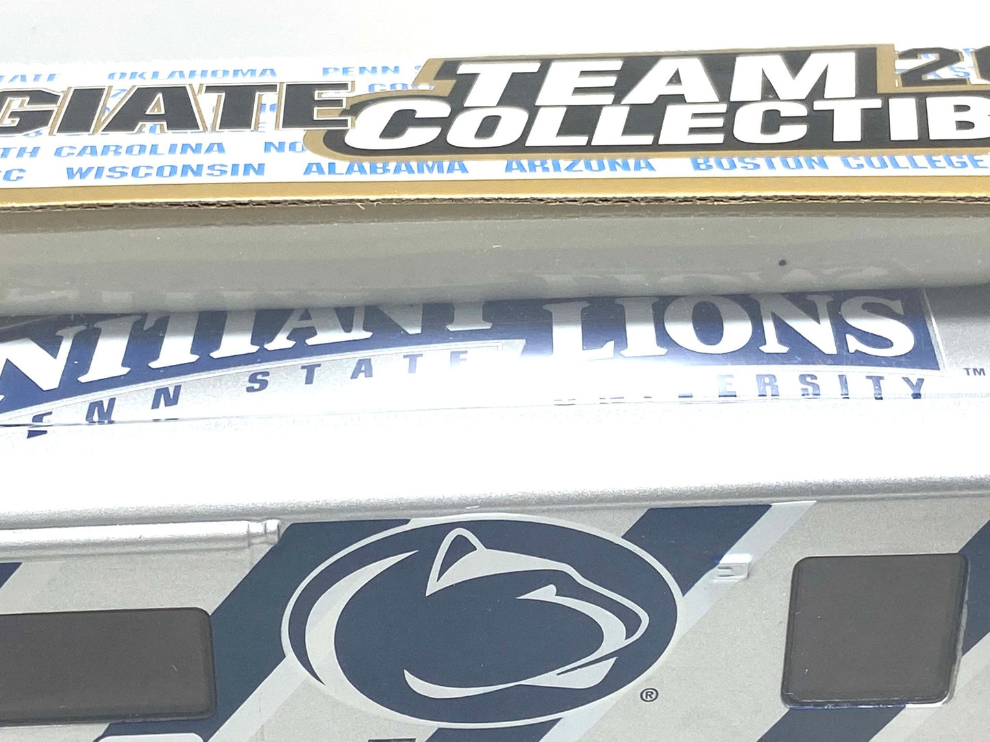Penn State Nittany Lions Vintage 2001 NCAA 1:43 NOS Winnebago