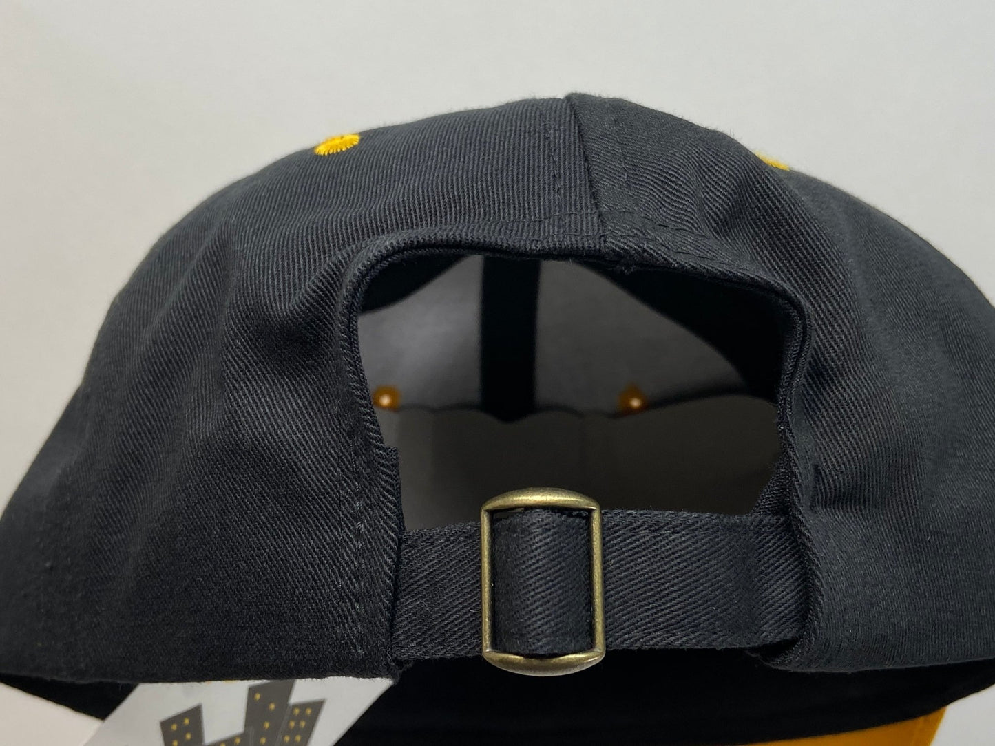 Pittsburgh UNLICENSED Cotton NOS Ball Caps