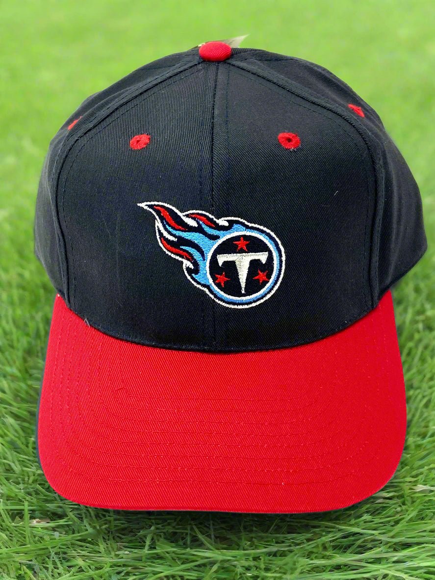 Tennessee Titans Vintage NFL Navy/Red Twill NOS Snapback Replica Cap