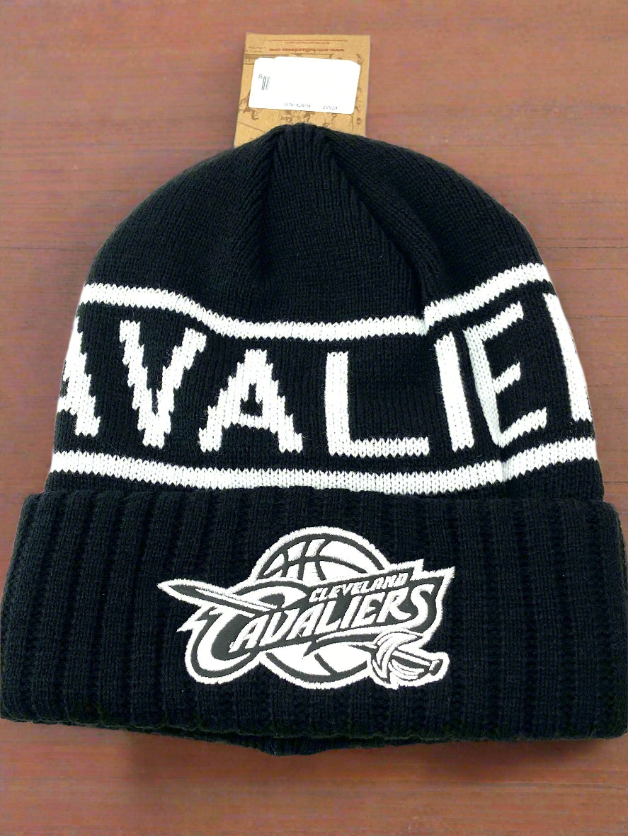 Cleveland Cavaliers NBA Black & White Reflective Knit Cuffed NOS Hat