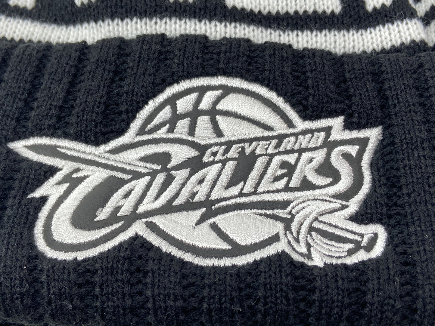 Cleveland Cavaliers NBA Black & White Reflective Knit Cuffed NOS Hat