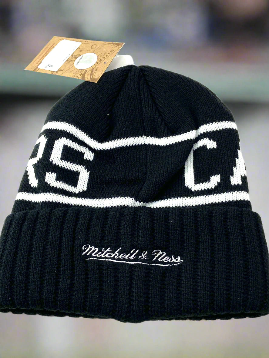 Cleveland Cavaliers NBA Black & White Reflective Knit Cuffed NOS Hat