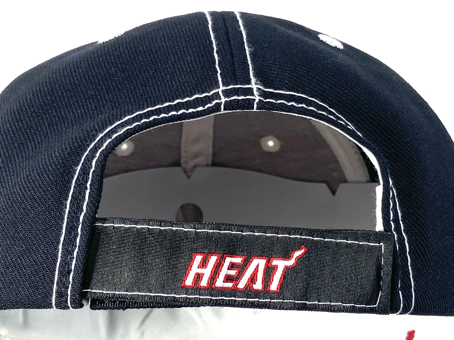 Miami Heat 2014 Adjustable Red & Black NOS Cotton Cap