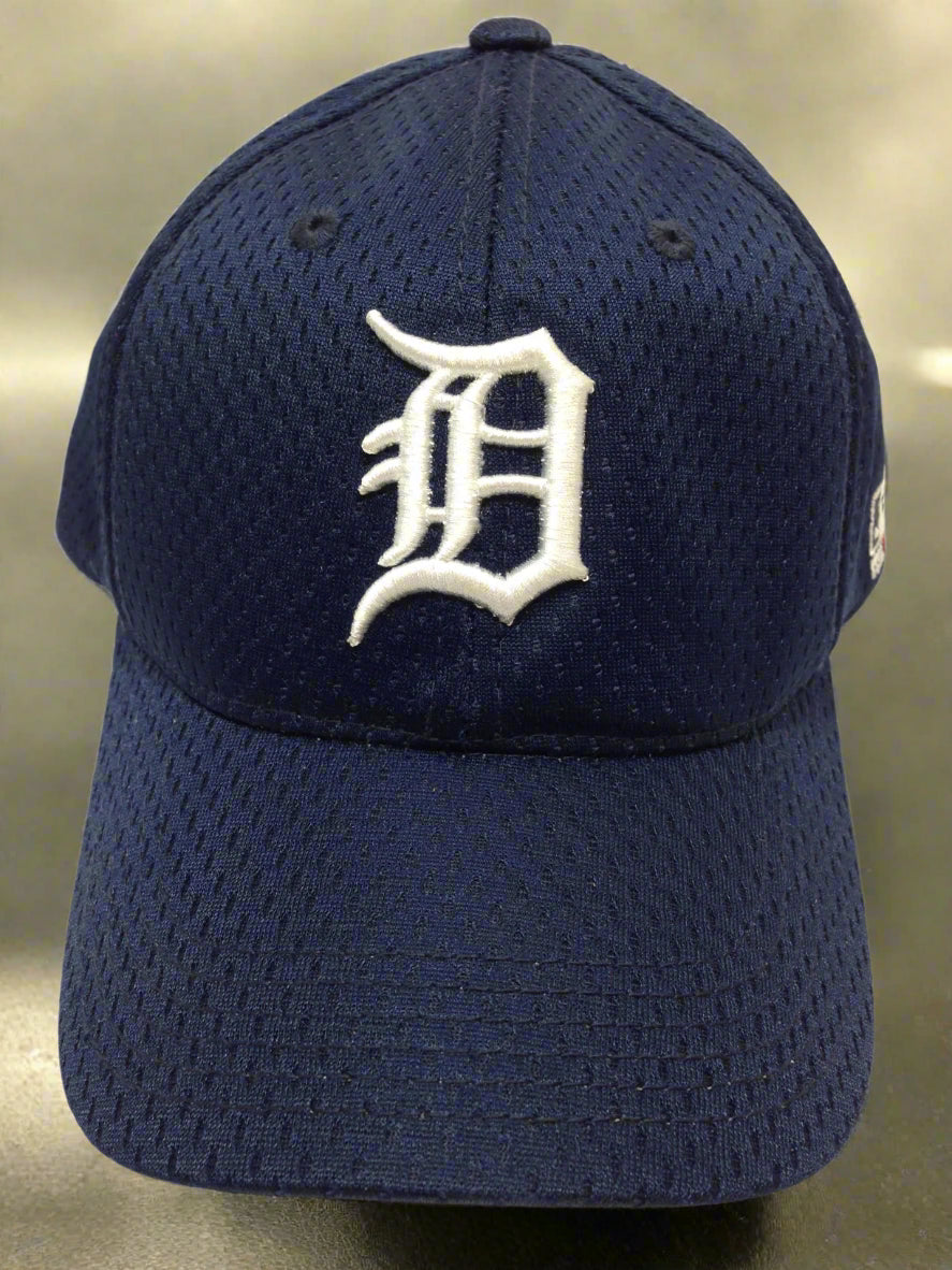 Detroit Tigers MLB Team Color Stretch Mesh NOS Youth Cap