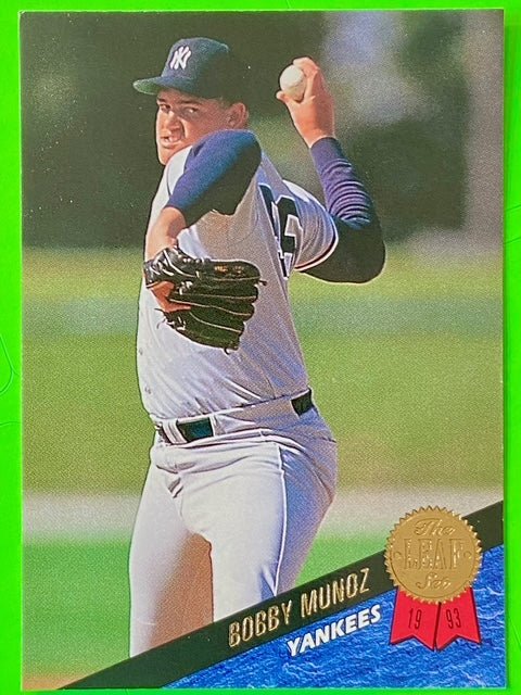 Bobby Munoz #548 MLB Base Set 1993 New York Yankees by Leaf, Inc.