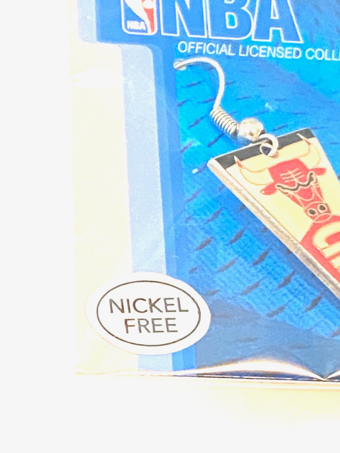 Chicago Bulls 2010 NBA "Pennant" NOS Dangle Earrings