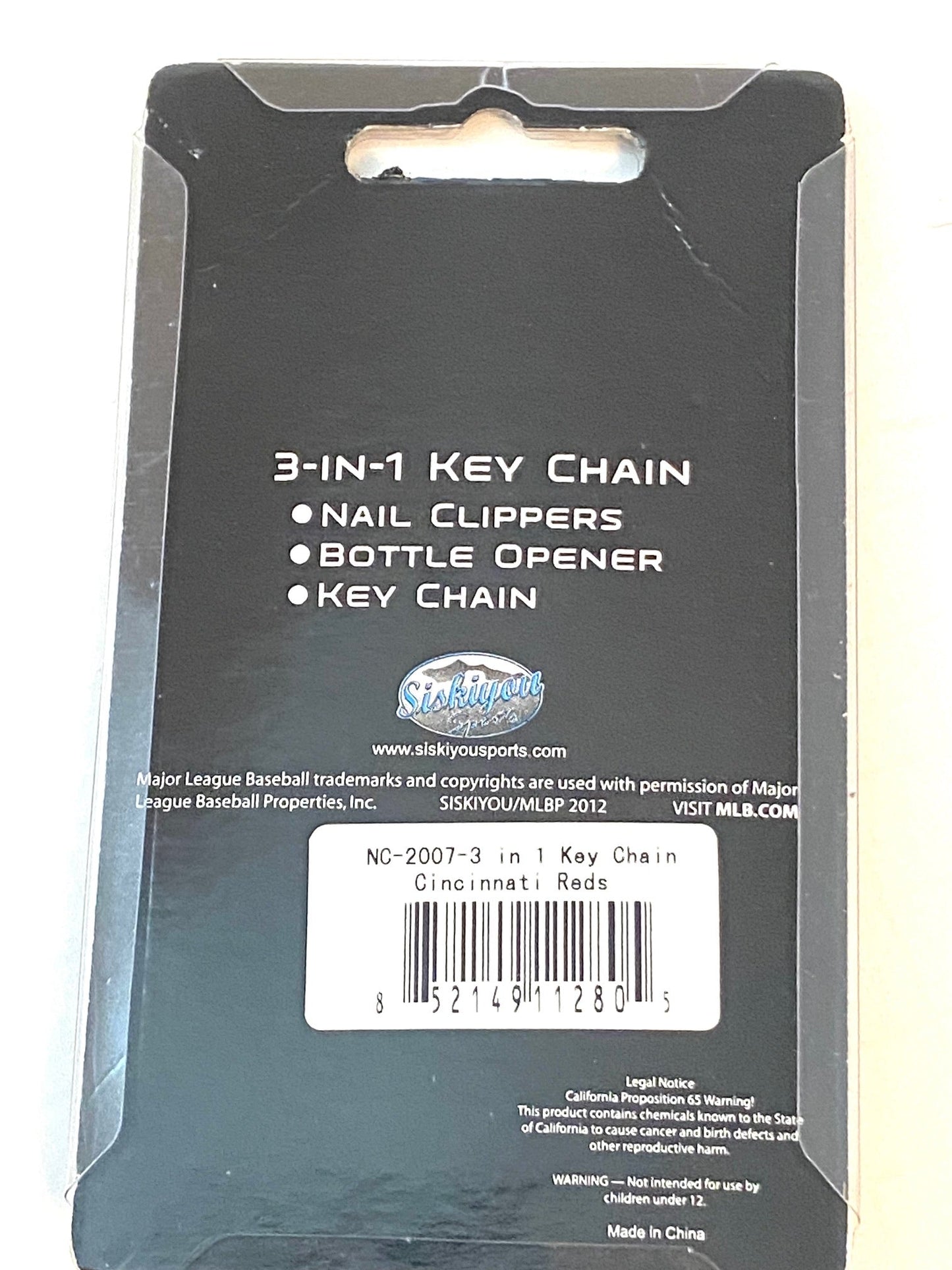 Cincinnati Reds MLB 2012 NOS 3-in-1 Metal Keychain