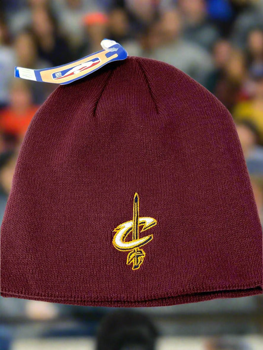Cleveland Cavaliers NBA Knit Acrylic Cuffless NOS Wine Skull Hat