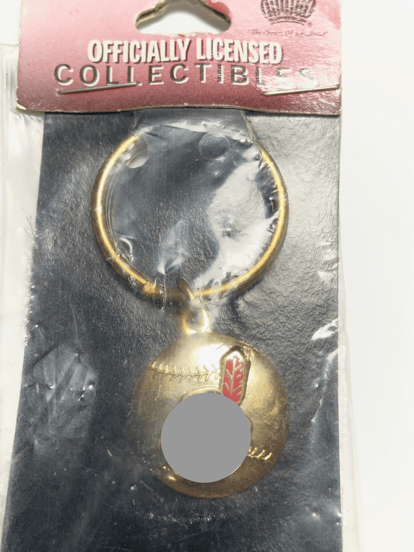 Cleveland Indians Vintage MLB 1997 Gold Baseball Keychain w/Former Logo