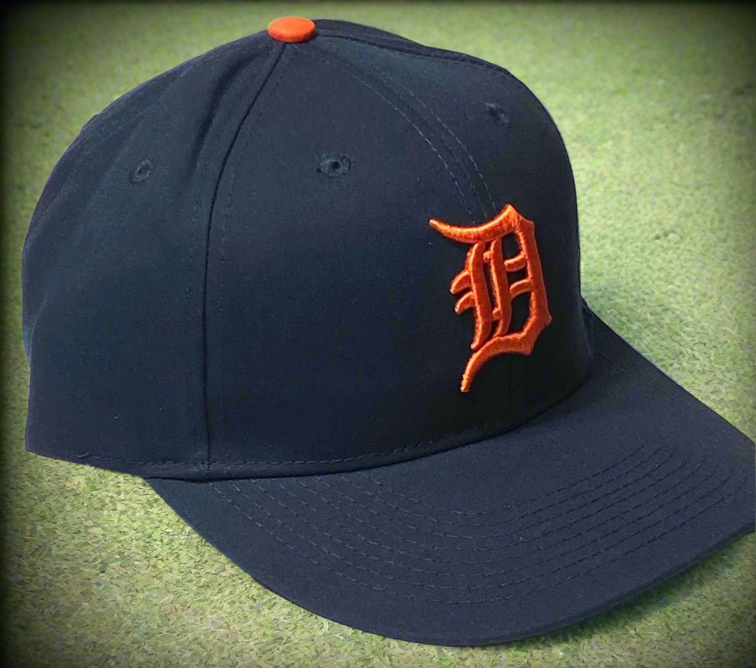 Detroit Tigers 2017 MLB 300 Style NOS Adult Road Cap
