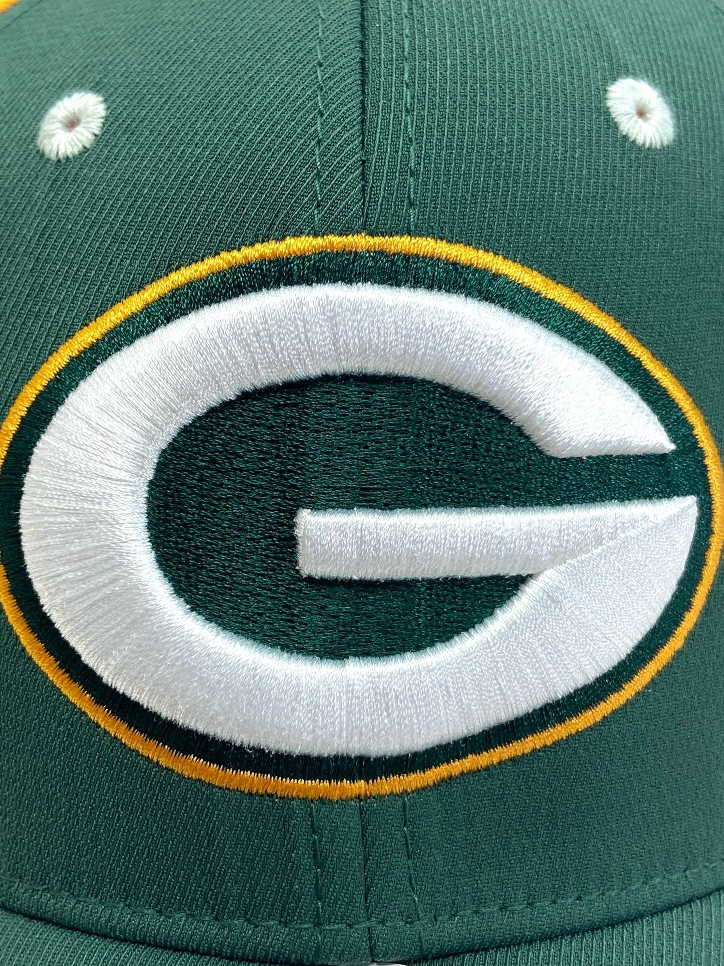 Green Bay Packers NFL 2020 Contender NOS "Crash Line" Stretch Fit Cap
