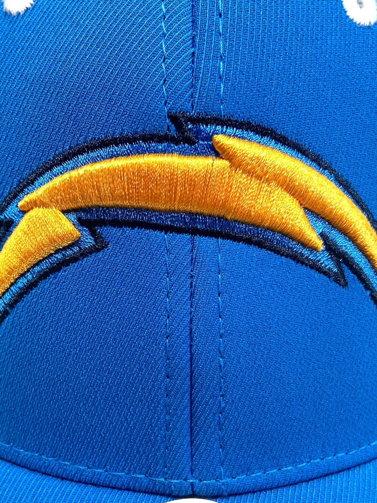 Los Angeles Chargers NFL 2020 Contender "Crash Line" NOS Stretch Fit Cap