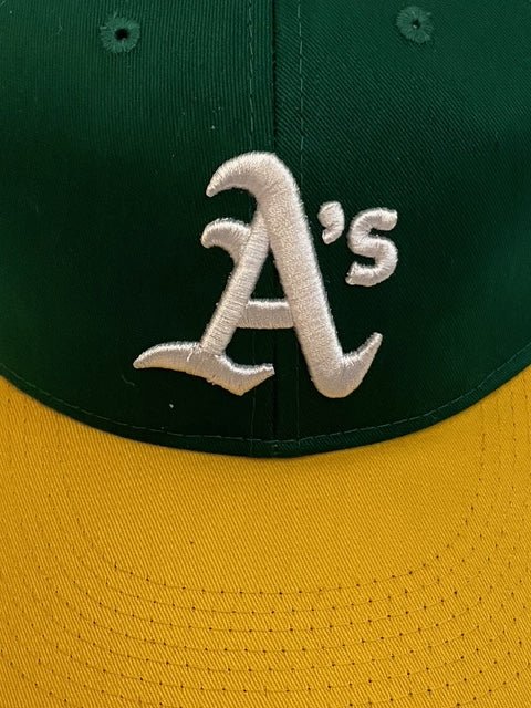 Oakland Athletics 2018 MLB 300 Style Adult NOS Home Cap
