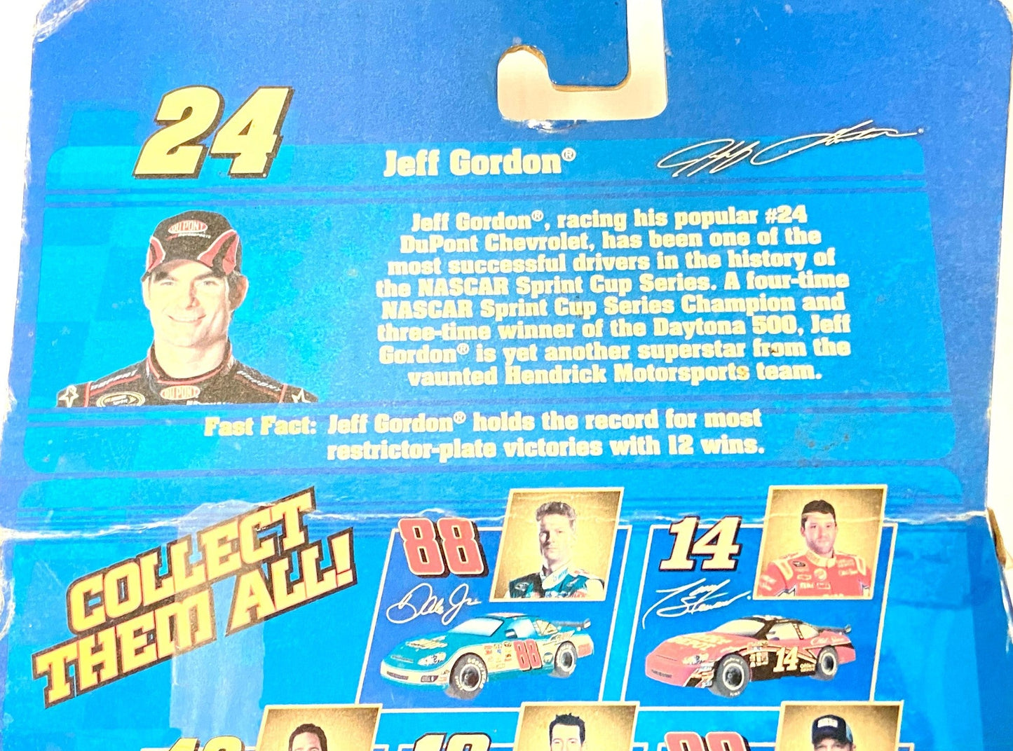 Jeff Gordon #24  NASCAR 2010 Motorized 1:43 Used Pull-Back Vehicle