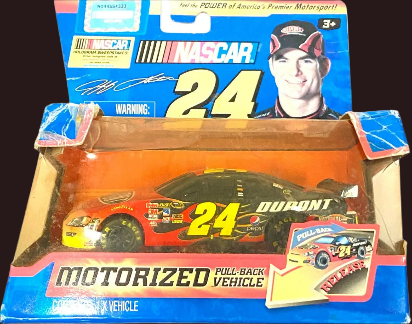Jeff Gordon #24  NASCAR 2010 Motorized 1:43 Used Pull-Back Vehicle