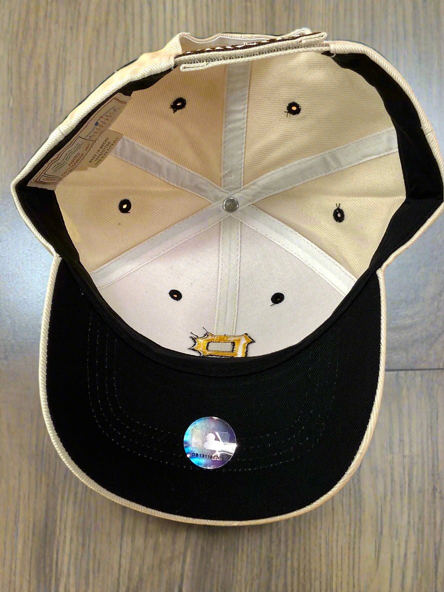 Pittsburgh Pirates NOS Vintage MLB Beige "Stache" Cap