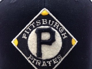 Pittsburgh Pirates NOS Vintage MLB Black Diamond Hat