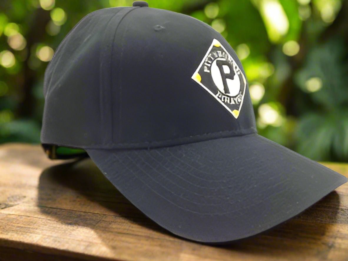 Pittsburgh Pirates NOS Vintage MLB Black Diamond Hat