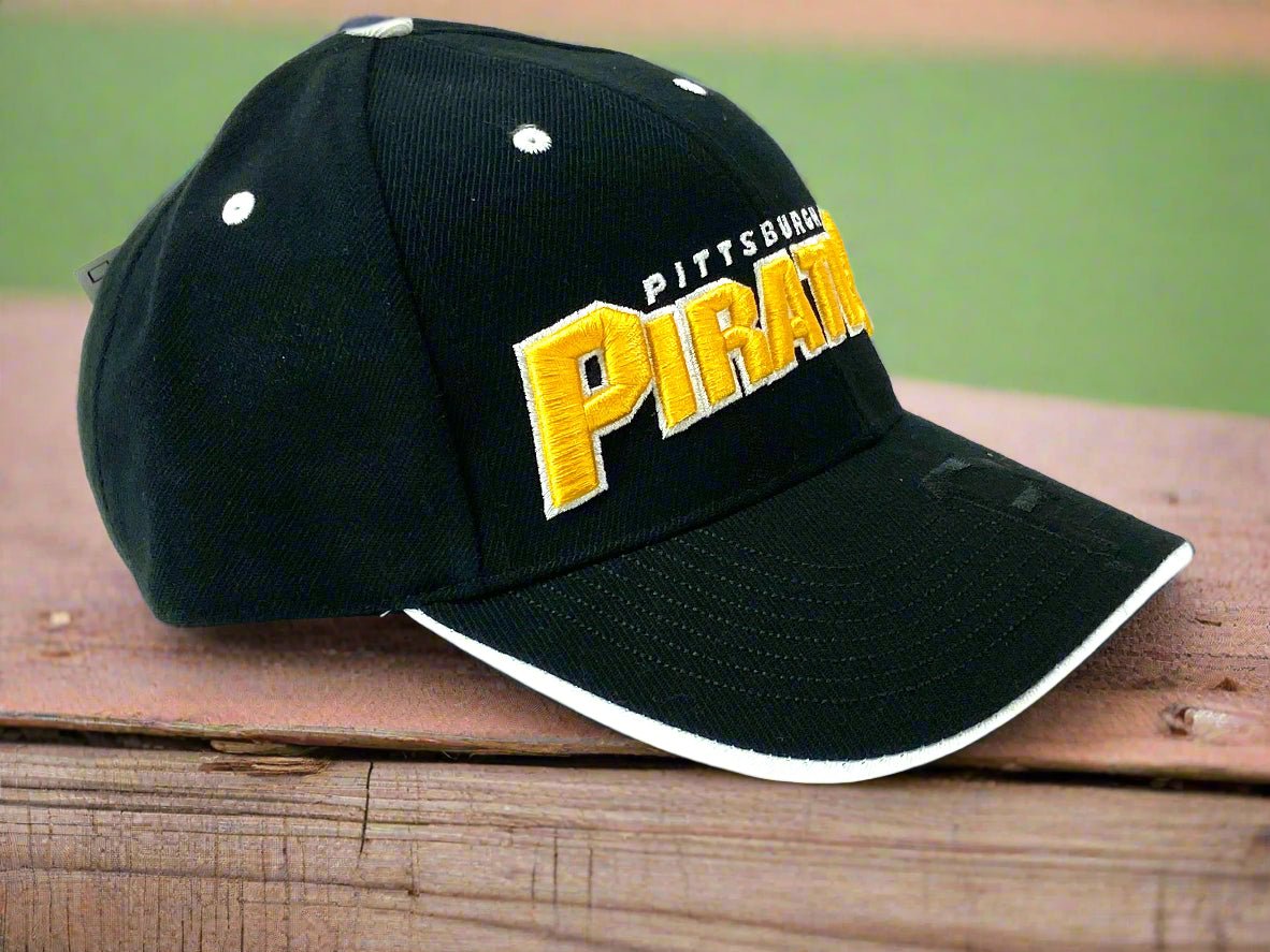 Pittsburgh Pirates NOS Vintage MLB "Black P" 20% Wool Hat