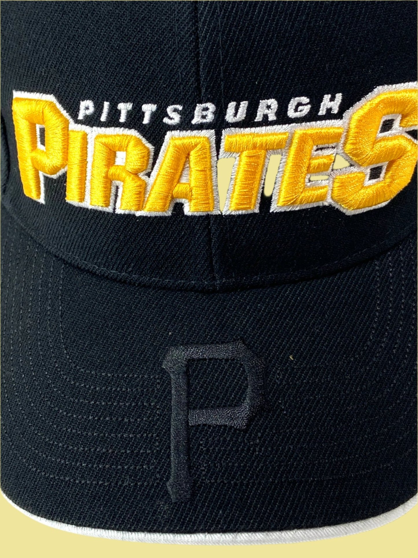 Pittsburgh Pirates NOS Vintage MLB "Black P" 20% Wool Hat