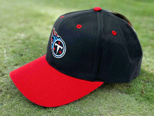 Tennessee Titans Vintage NFL Navy/Red Twill NOS Snapback Replica Cap